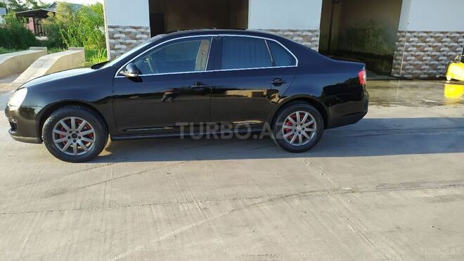 Volkswagen Jetta 2007, 300,000 km - 1.6 l - Bakı