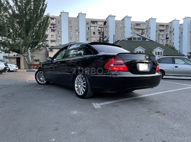 Mercedes E 240 2005, 125,000 km - 2.6 l - Bakı