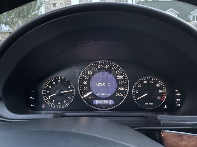 Mercedes E 240 2005, 125,000 km - 2.6 l - Bakı