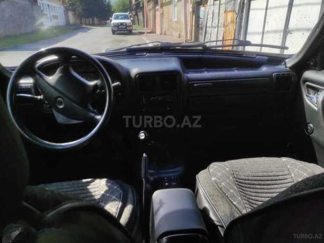 GAZ 31105 2005, 176,000 km - 2.3 l - Zaqatala