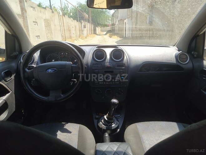 Ford Fiesta 2007, 250,000 km - 1.4 l - Bakı