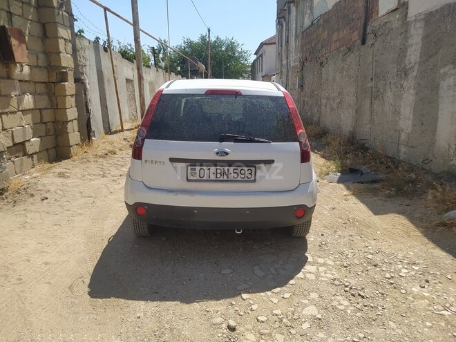 Ford Fiesta 2007, 250,000 km - 1.4 l - Bakı