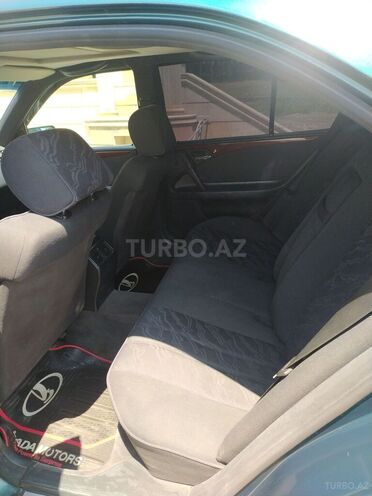 Mercedes E 230 1996, 399,697 km - 2.3 л - Gədəbəy