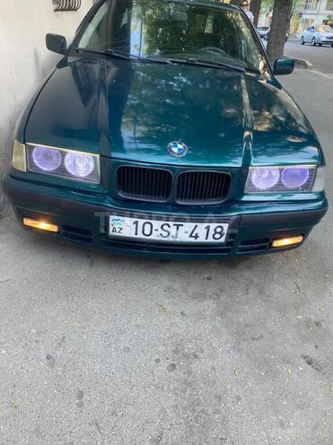 BMW 318 1992, 250,000 km - 1.8 л - Bakı