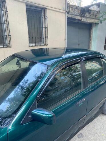 BMW 318 1992, 250,000 km - 1.8 л - Bakı