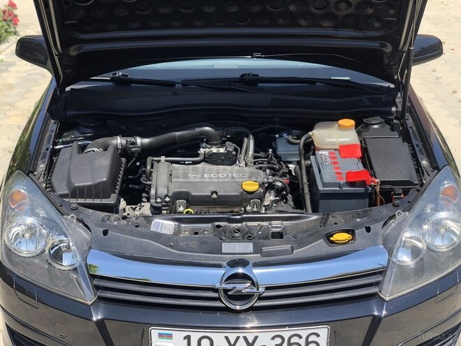 Opel Astra 2006, 138,000 km - 1.4 л - Bakı