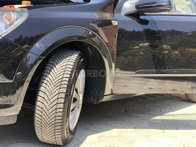 Opel Astra 2006, 138,000 km - 1.4 л - Bakı