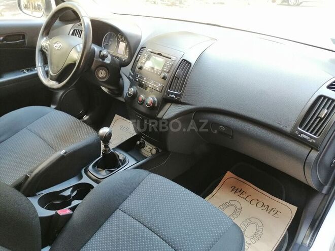 Hyundai i30 2009, 130,000 km - 1.4 l - Bakı