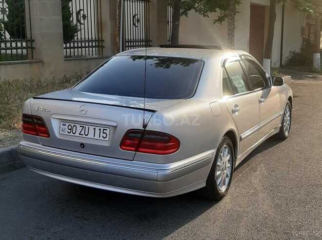 Mercedes E 240 2000, 220,000 km - 2.4 л - Bakı