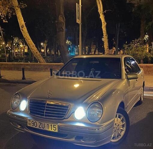 Mercedes E 240 2000, 220,000 km - 2.4 л - Bakı
