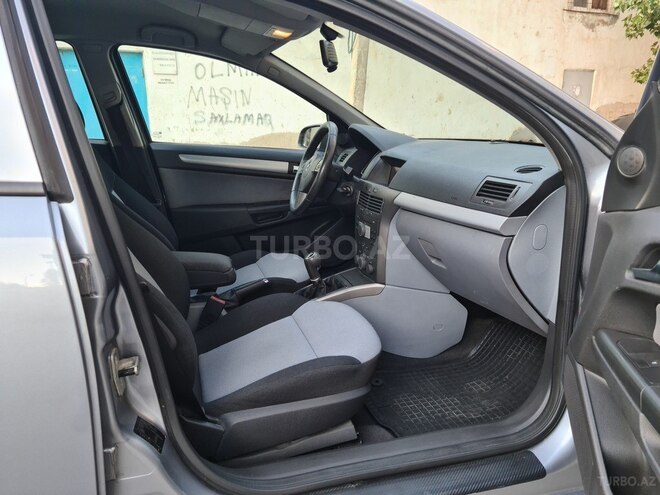 Opel Astra 2005, 175,600 km - 1.4 l - Bakı