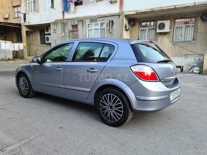 Opel Astra 2005, 175,600 km - 1.4 l - Bakı
