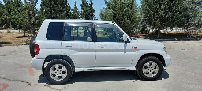 Mitsubishi Pajero io 2001, 195,000 km - 2.0 l - Sumqayıt