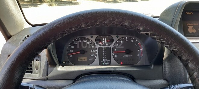 Mitsubishi Pajero io 2001, 195,000 km - 2.0 l - Sumqayıt