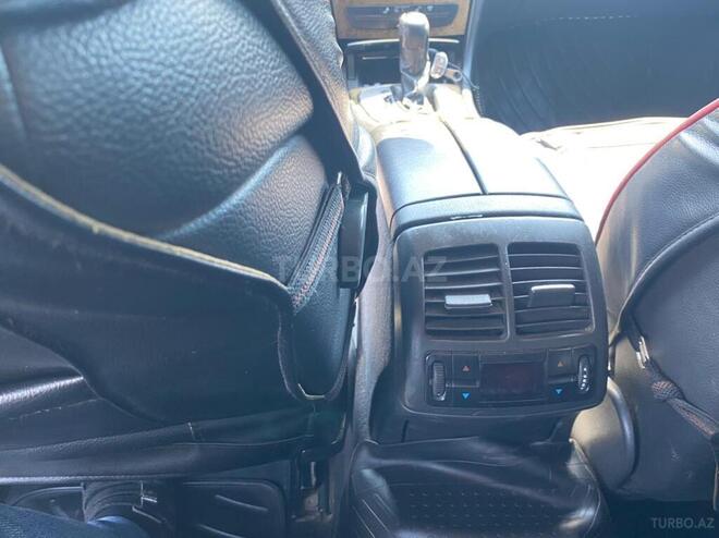 Mercedes E 220 2005, 279,000 km - 2.2 l - Bakı