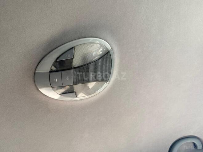 Mercedes E 220 2005, 279,000 km - 2.2 l - Bakı