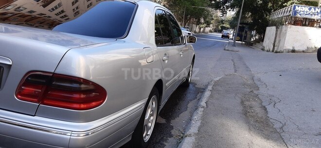 Mercedes E 270 2000, 511,500 km - 2.7 l - Bakı