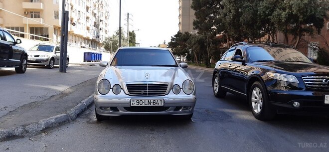 Mercedes E 270 2000, 511,500 km - 2.7 l - Bakı