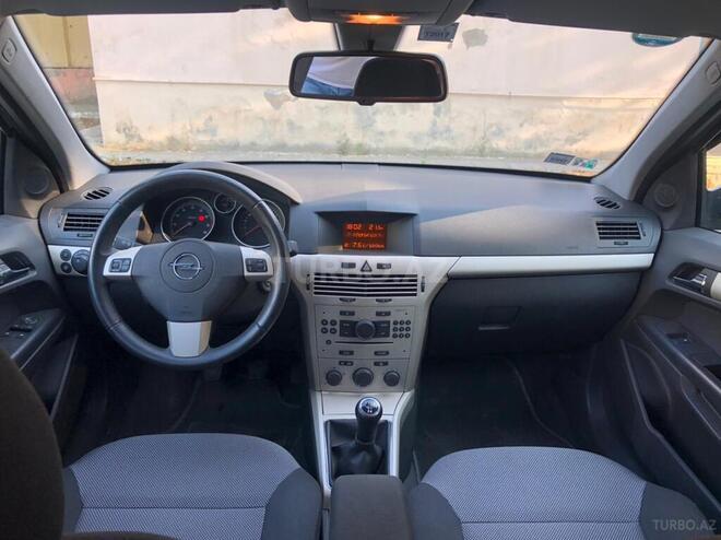 Opel Astra 2008, 151,900 km - 1.4 l - Bakı
