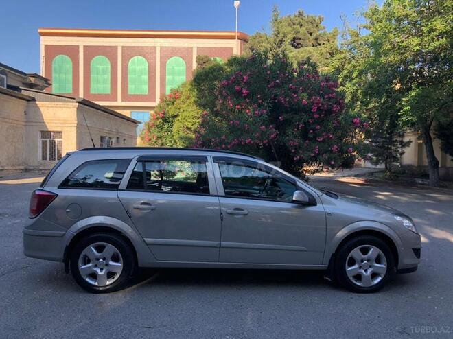 Opel Astra 2008, 151,900 km - 1.4 l - Bakı