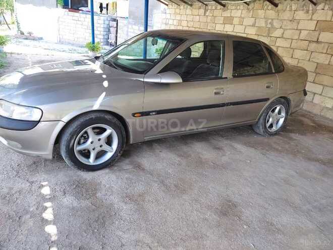 Opel Vectra 1996, 374,260 km - 1.8 l - Bakı