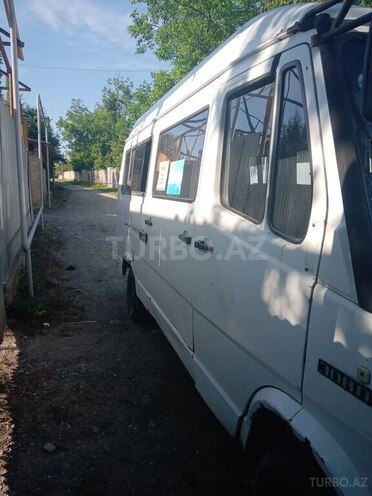 Mercedes 308 D 1990, 838,000 km - 2.3 л - İsmayıllı