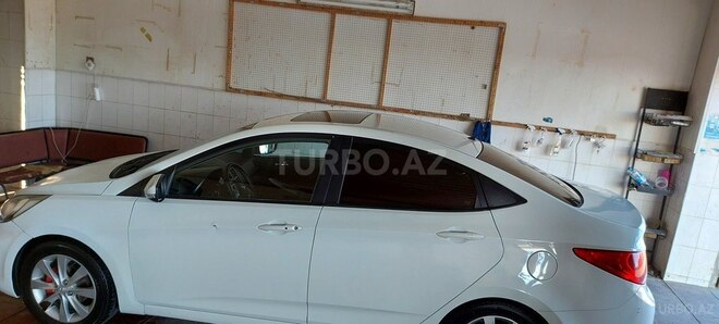Hyundai Accent 2012, 114,000 km - 1.6 л - Bakı
