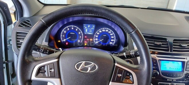 Hyundai Accent 2012, 114,000 km - 1.6 л - Bakı