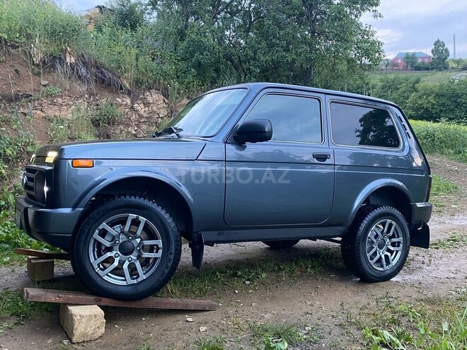 LADA (VAZ) Niva 2018, 42,000 km - 1.7 l - Gədəbəy
