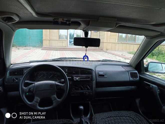 Volkswagen Golf 1994, 325,412 km - 2.0 л - Sumqayıt