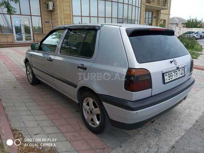 Volkswagen Golf 1994, 325,412 km - 2.0 л - Sumqayıt