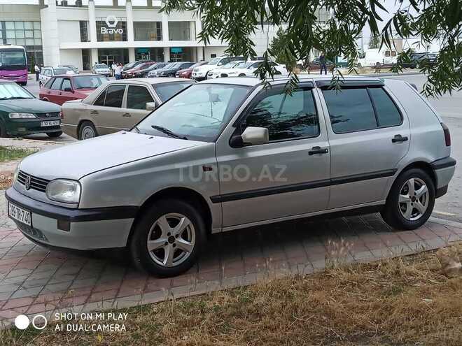 Volkswagen Golf 1994, 325,412 km - 2.0 л - Sumqayıt