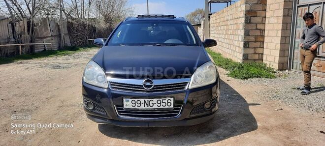 Opel Astra 2007, 410,000 km - 1.9 л - Ağcabədi