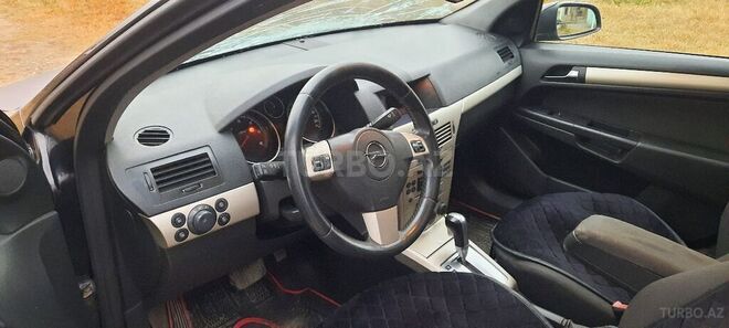 Opel Astra 2007, 410,000 km - 1.9 л - Ağcabədi