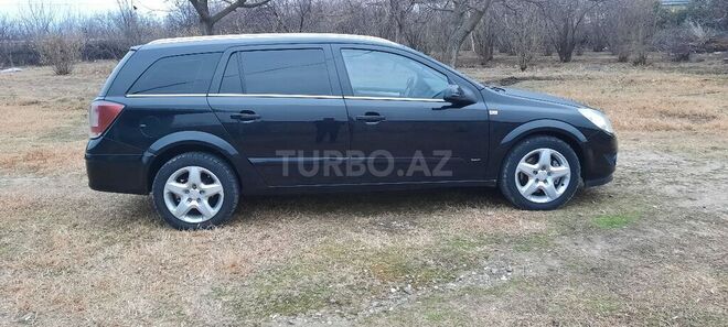 Opel Astra 2007, 410,000 km - 1.9 л - Ağcabədi