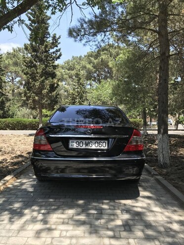 Mercedes E 350 2008, 212,000 km - 3.5 l - Bakı