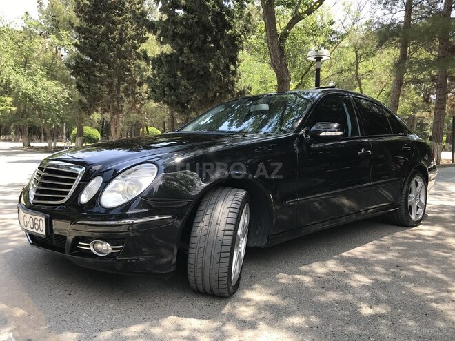 Mercedes E 350 2008, 212,000 km - 3.5 l - Bakı