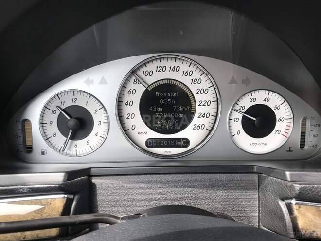 Mercedes E 350 2008, 212,000 km - 3.5 l - Bakı