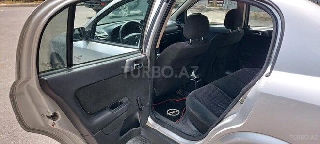 Opel Astra 2002, 205,000 km - 1.6 l - Bakı