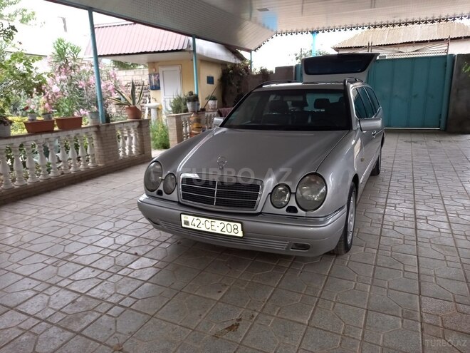 Mercedes E 240 1998, 300,000 km - 2.4 l - Cəlilabad