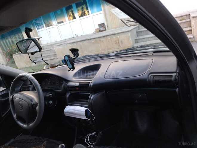 Opel Astra 1995, 257,000 km - 1.6 л - Bakı