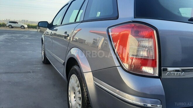 Opel Astra 2007, 136,000 km - 1.4 л - Bakı