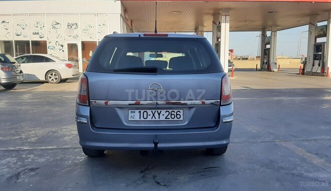 Opel Astra 2007, 136,000 km - 1.4 л - Bakı