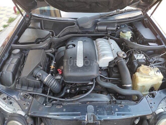 Mercedes E 220 1998, 306,657 km - 2.2 l - Bakı