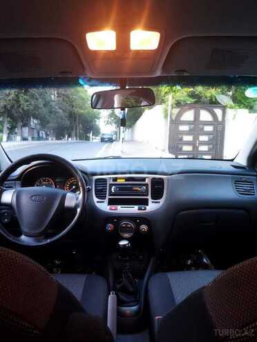Kia Rio 2006, 198,000 km - 1.5 л - Bakı