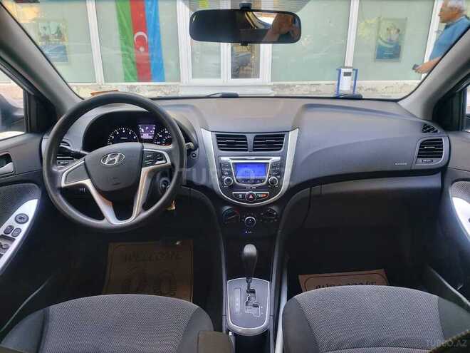 Hyundai Accent 2013, 233,000 km - 1.6 l - Bakı