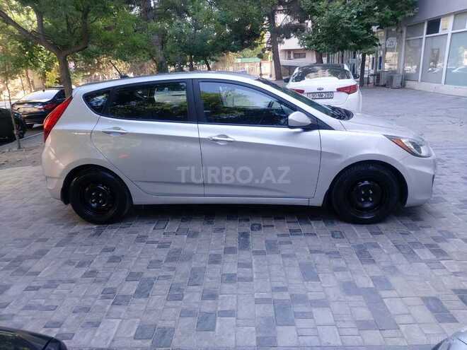 Hyundai Accent 2013, 233,000 km - 1.6 l - Bakı