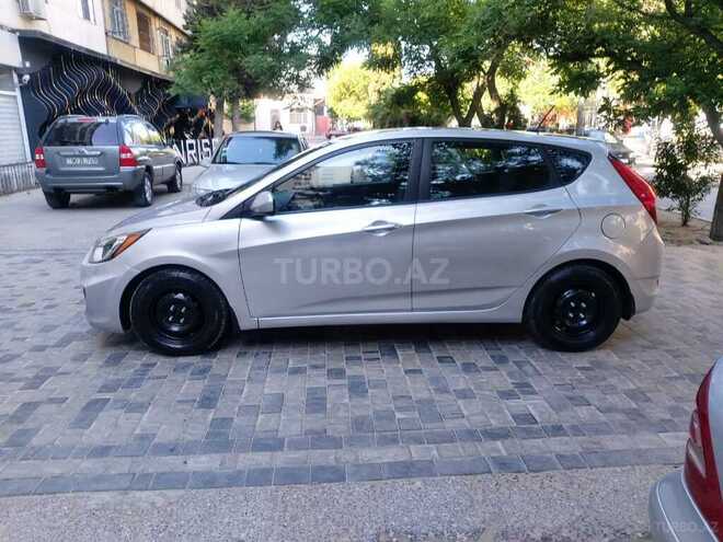 Hyundai Accent 2013, 233,000 km - 1.6 l - Bakı