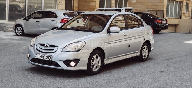 Hyundai Accent 2010, 96,500 km - 2.0 l - Bakı