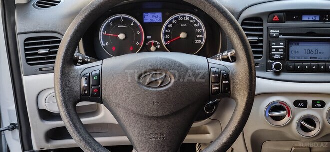 Hyundai Accent 2010, 96,500 km - 2.0 l - Bakı